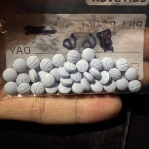 Køb Fentanyl online i 100 mcg styrke for hurtig lindring af gennembrudssmerter.