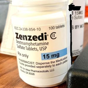 Køb Dextroamfetamin online i 5 mg og 15 mg styrke for forbedret fokus og behandling af ADHD.