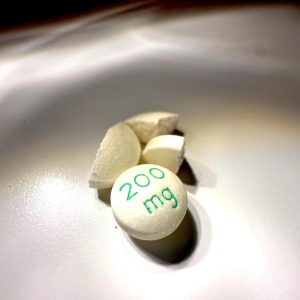 Køb Dolcontin online i 30 mg og 60 mg styrke for langvarig og stabil smertelindring.